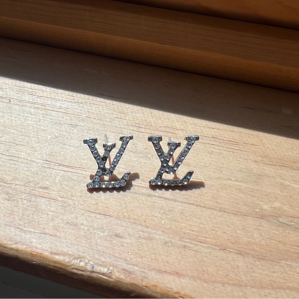 Silver Studded Earrings